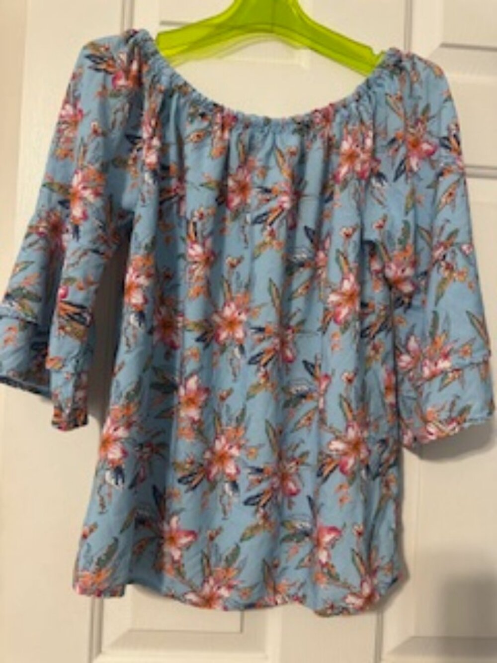 Venus off shoulder, light blue, floral, ruffle sleeve blouse Sz S